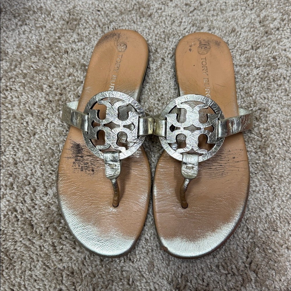 Tory Burch Gold Metallic Sandals (S8)